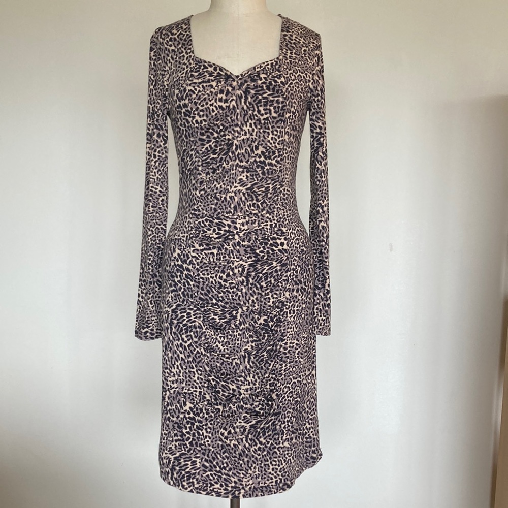 Y2K body con knit dress, leopard print, long sleeves, sweetheart neckline, S